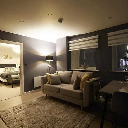 Hayy Urban One Bedroom Retreat, Centre Apartment Leeds (West Yorkshire)