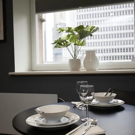 Hayy Urban One Bedroom Retreat, Centre Apartment *